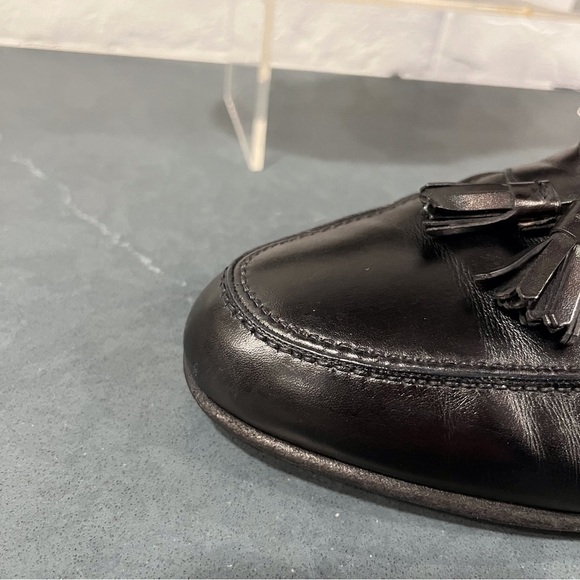 Bally men’s sz 9.5 Arturo black leather tassel loafers main image 2